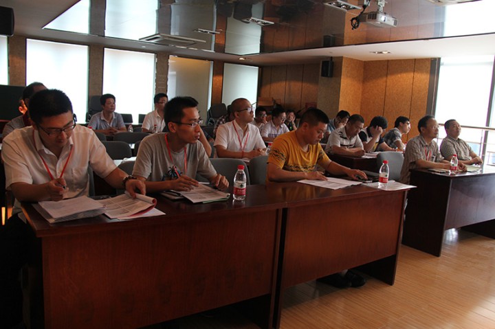 装饰集团举办项目技术交流会