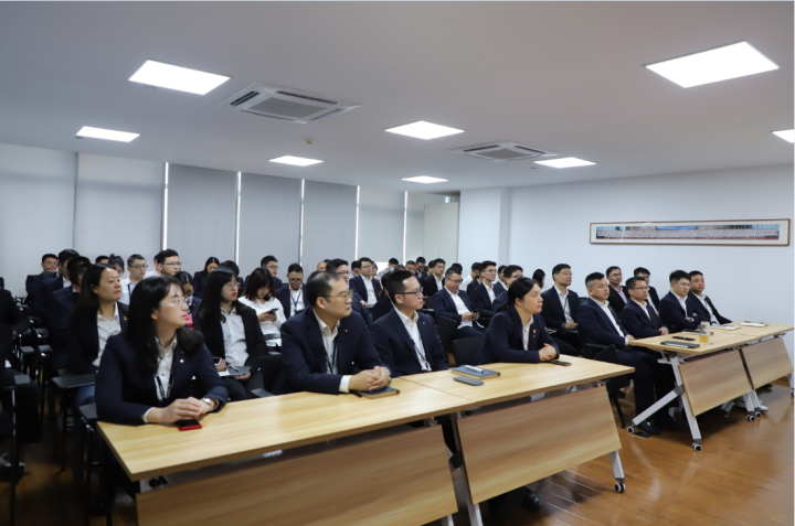 中天精诚装饰开展公益慈善活动