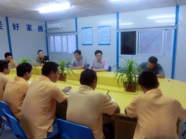 楼锦其董事长赴海南博鳌金湾项目部检查工作