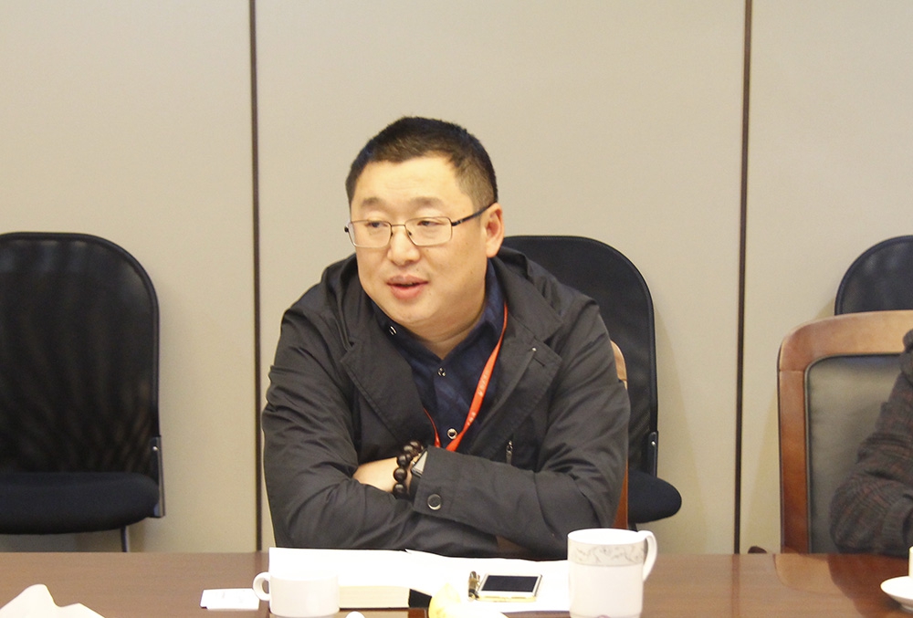 中装协、省装协领导到装饰集团考察调研