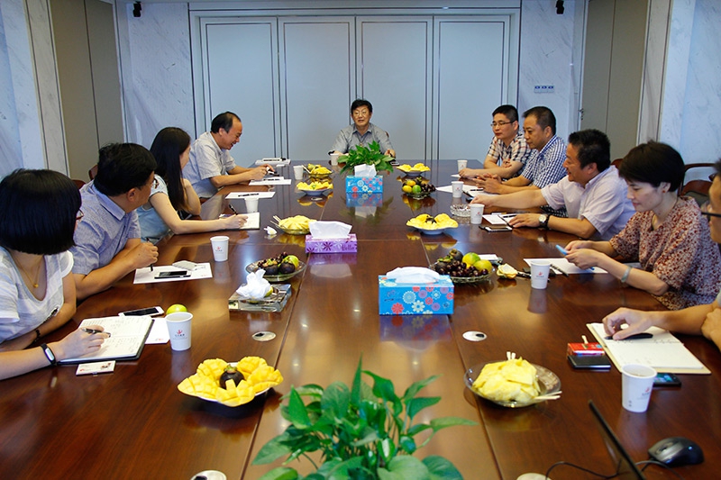 省装饰幕墙联合学院实习生用人洽谈会在中天幕墙举行