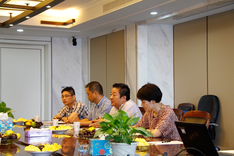 省装饰幕墙联合学院实习生用人洽谈会在中天幕墙举行